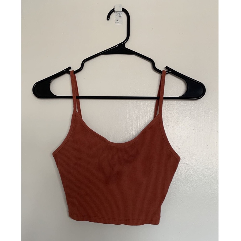 Better Be women’s crop top.
